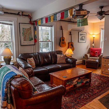 The Notch Hostel Норт-Вудсток Экстерьер фото
