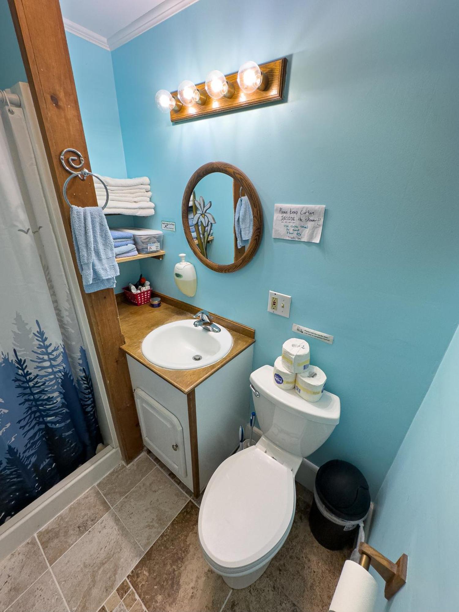 The Notch Hostel Норт-Вудсток Экстерьер фото
